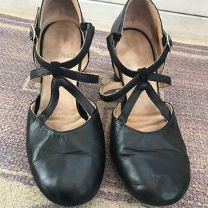 Laduca Elizabeth 2.5” Black